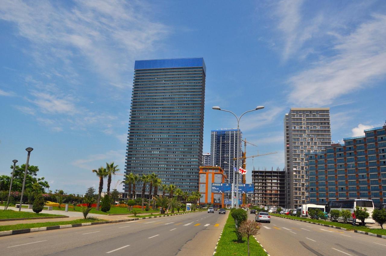 Orbi Beach Tower Aparts باتومي المظهر الخارجي الصورة